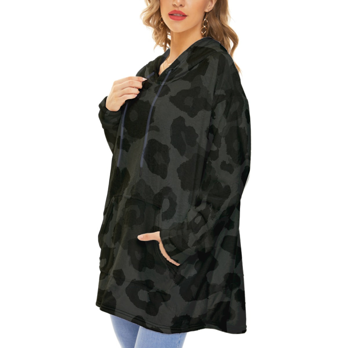 Vampire Art Retro Cosy Hooded Unisex Flannel Plush Fleece Blanket With Pocket - Black Grunge Leopard