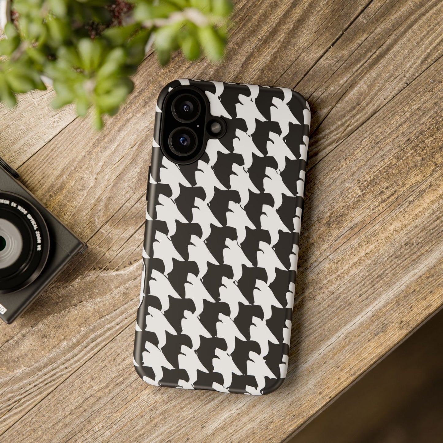 Vampire Art Vintage and Edgy iPhone 16 Tough Case - Mod Houndstooth