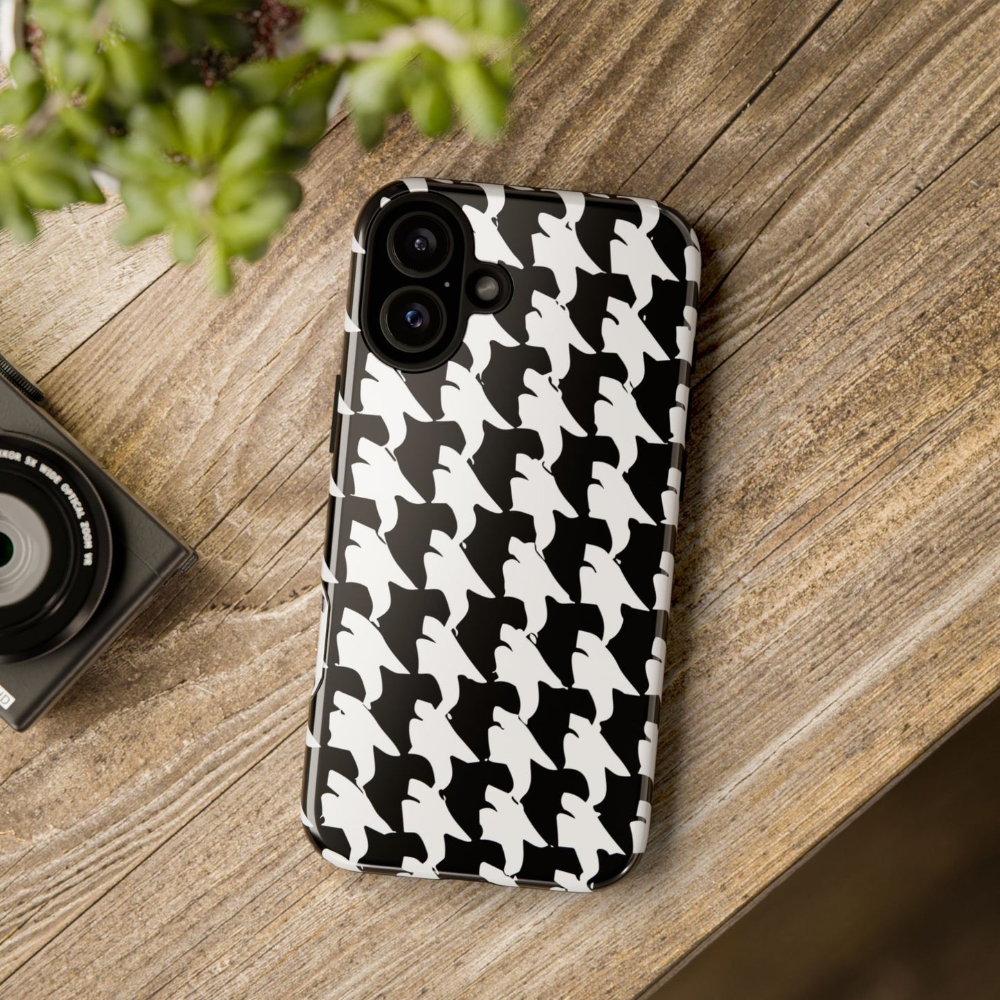 Vampire Art Vintage and Edgy iPhone 16 Tough Case - Mod Houndstooth