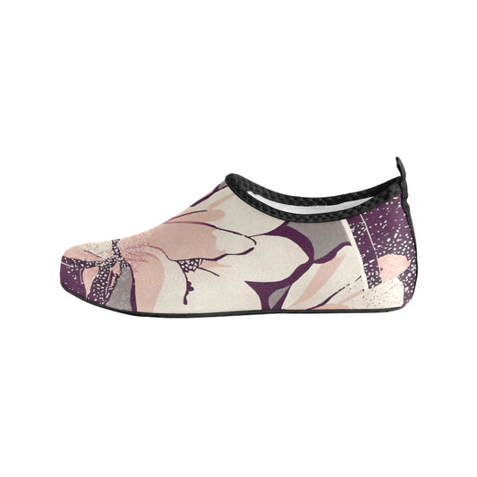 Vampire Art Retro Women's Barefoot Aqua Shoes - Vintage Distressed Surf Purple Flowers