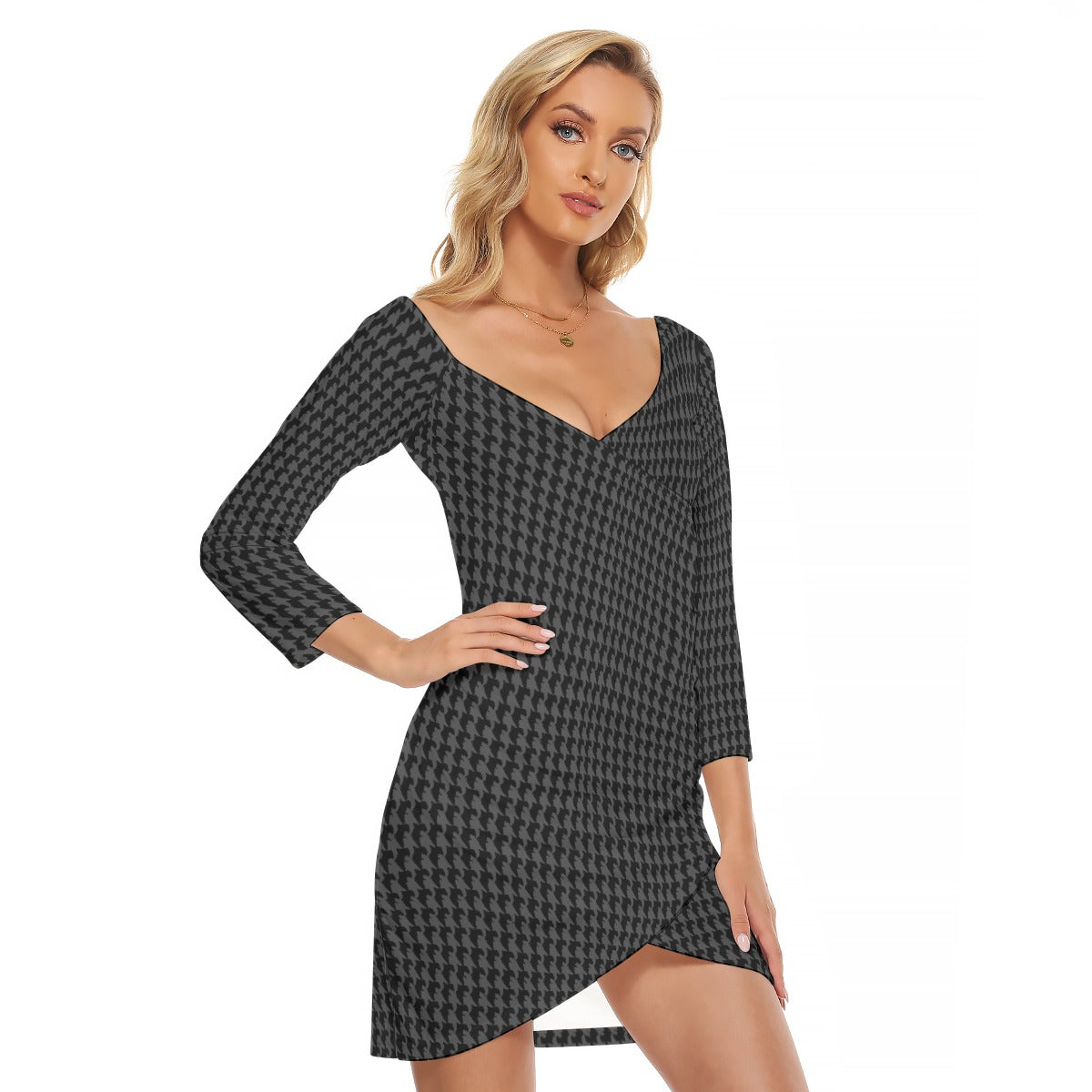 Vampire Art Retro Houndstooth in Black & Charcoal Women's Off-shoulder Long Sleeve Dress